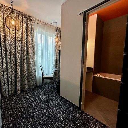 The Originals Boutique, Hotel De La Paix, Брест Экстерьер фото